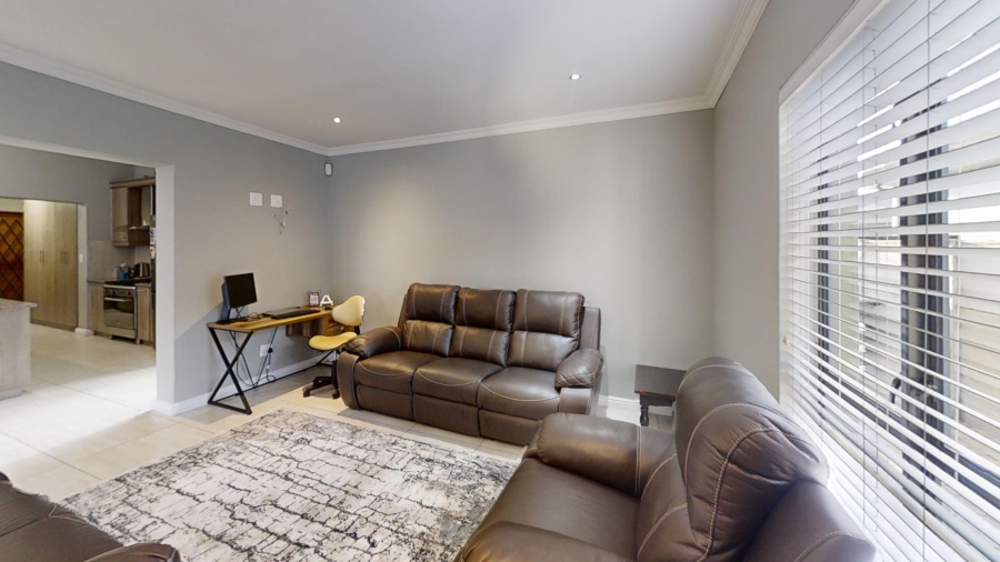 To Let 3 Bedroom Property for Rent in Sonkring Western Cape